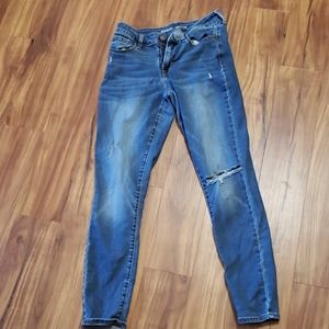 Ripped old navy Rockstar jeans